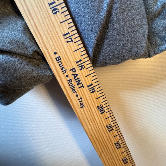 Nicole Miller Girls Puffer Vest Size 6X Gray Pink Faux Fur Trimmed Hood Cozy - Picture 6 of 9